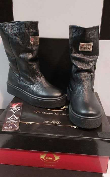 Шкіряні на хутрі черевики 22.5 см чоботи напівчоботи дівчинка