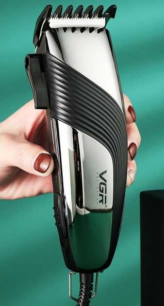 Професійна машинка VGR V-121 для стрижки волосся (8 насадок)