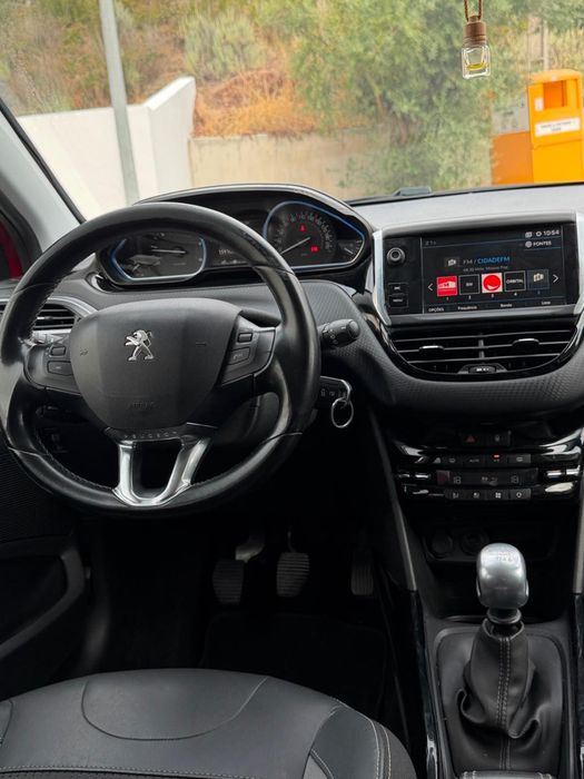 Peugeot 2008 allure baixa km nacional foto 3