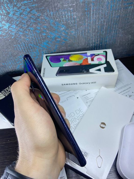 Samsung a51 6/128 ГАРНИЙ СТАН!