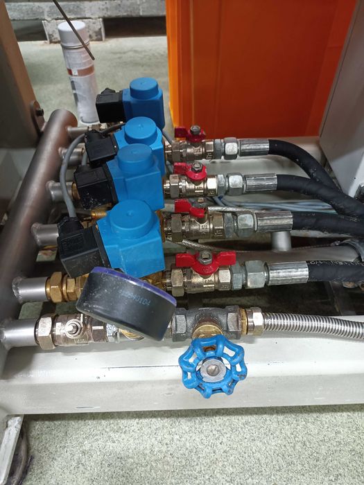 Czyszczenie/ mycie suchym lodem