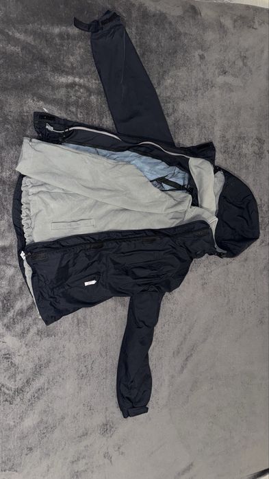 Гірськолижна куртка в розмірі S/M
