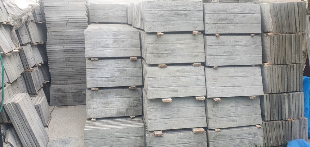 Płytki chodnikowe deska