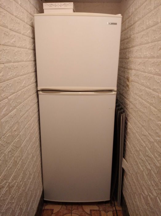 холодильник Samsung