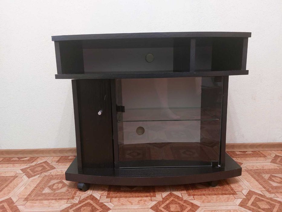 Тумба для телевизора
