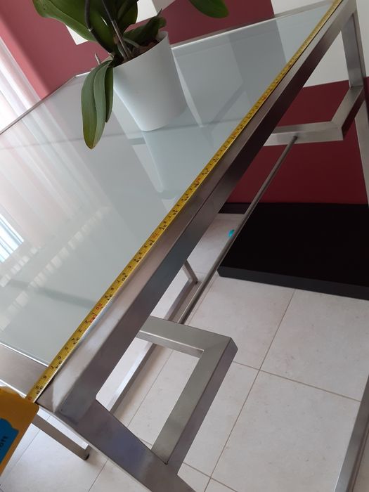 Mesas expositora inox e vidro