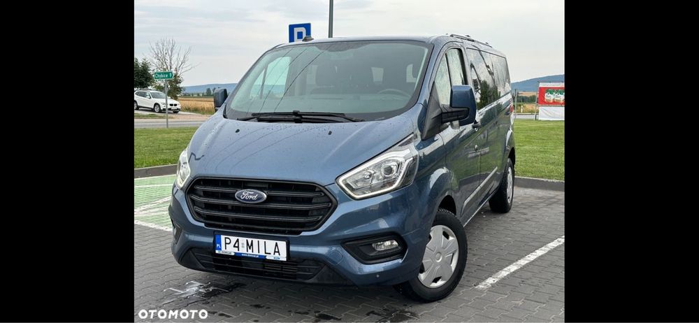 Ford Custom Salon 9 osob brutto 23%