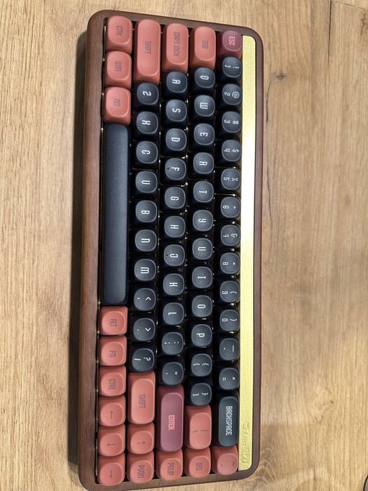 Klawiatura mechaniczna Akko MU01 Autumn - TTC Rosewood Switch