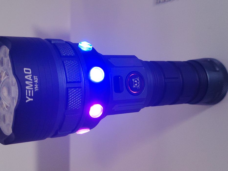 Yemao Ym-A3- 5000+950 lúmens. Super potente