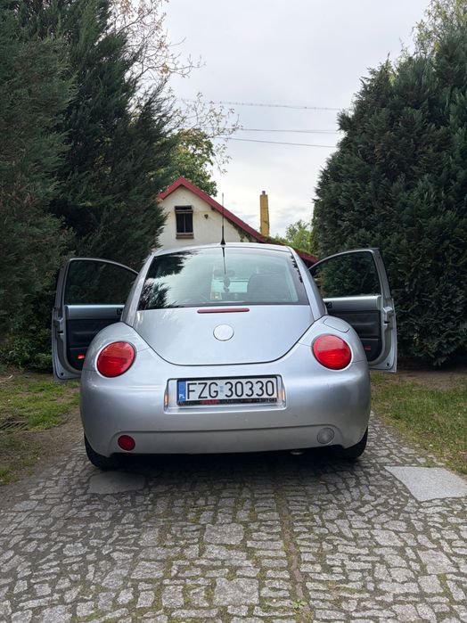 Volkswagen New Beetle, super stan, nowe światła