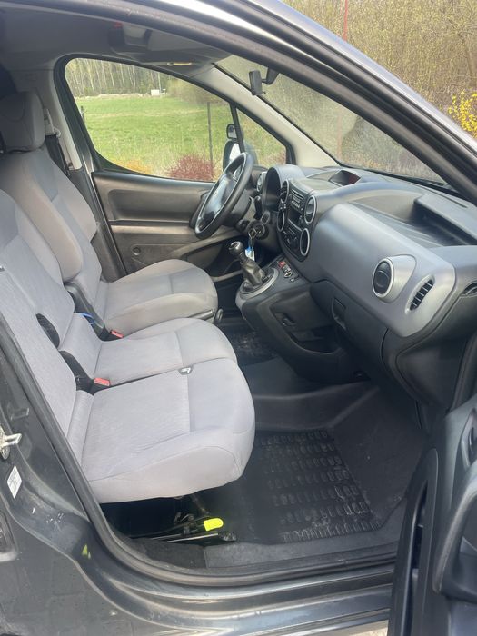 Peugot Partner / berlingo 1.6 hdi  2014 bardzo ladny