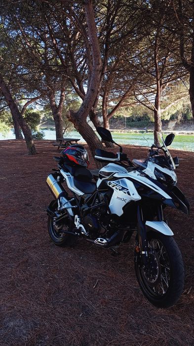 Benelli 502x ano 2022
