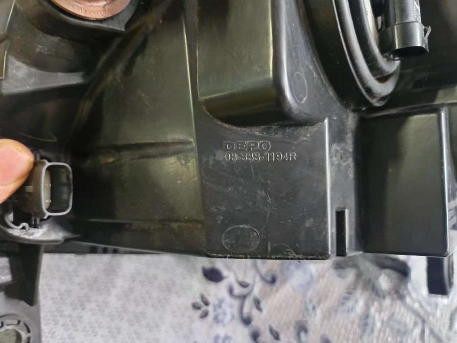 Продаються фари гранд чироки wk2 2013 - 2016 року