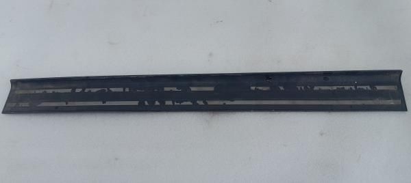 Rodapé / soleira porta frente direita OPEL Astra H TwinTop (L67)