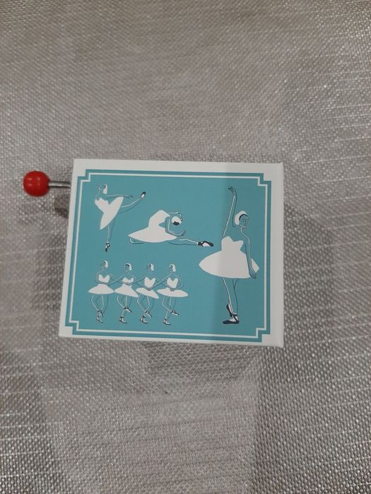 Caixa de Musica Swan Lake