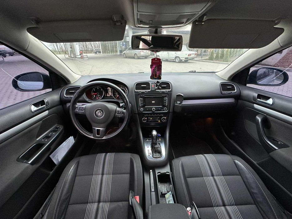 Продам гольф 13 року на автоматі