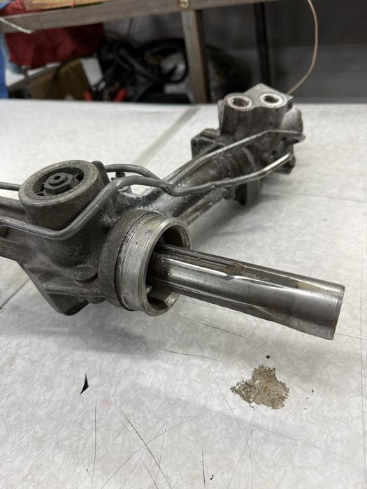 BMW X5 Е70 рульова рейка