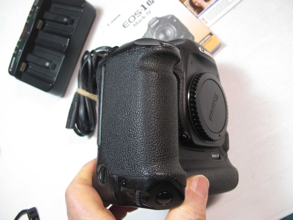 Canon 1D Mark IV Profissional em estado geral excelente