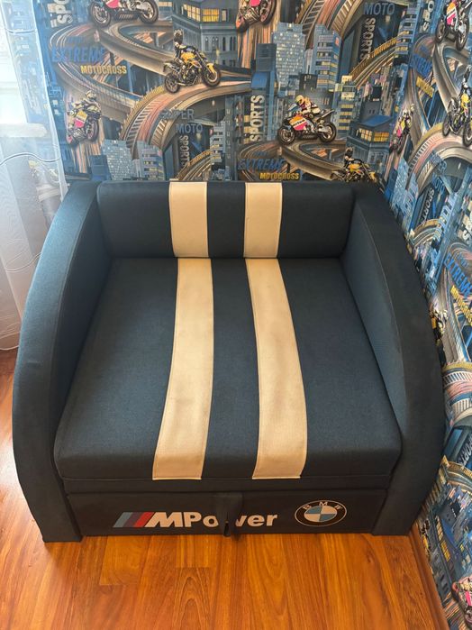 Крісло ліжко БМВ в доброму стані