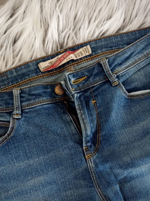 Spodnie jeansowe damskie ZARA r.M