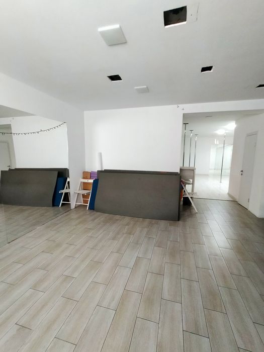 Продам комерційне приміщення в ЖК Софія. Вулиця Миру 9.