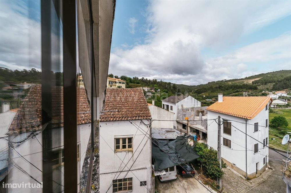 Moradia Geminada T3 / Fundão, Enxabarda