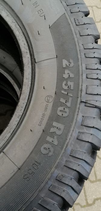 245/70R16 A/T kopia BfGoodrich, całoroczne terenowe 4x4