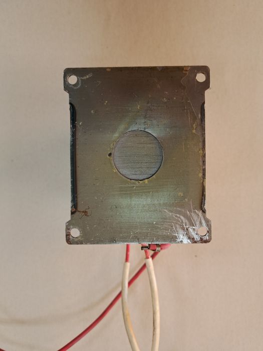 Transformator mikrofalówki