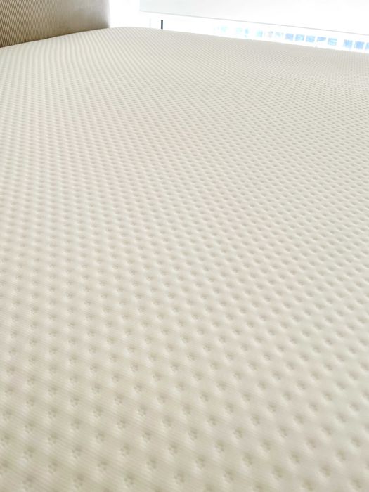 Cama Bombazine 160x200 Taupe + Colchão Emma Hybrid