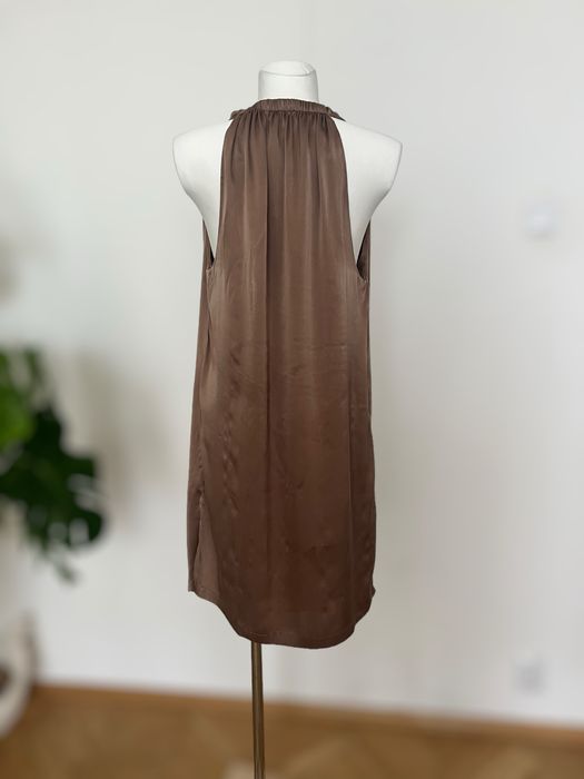 Piękna sukienka jedwabna