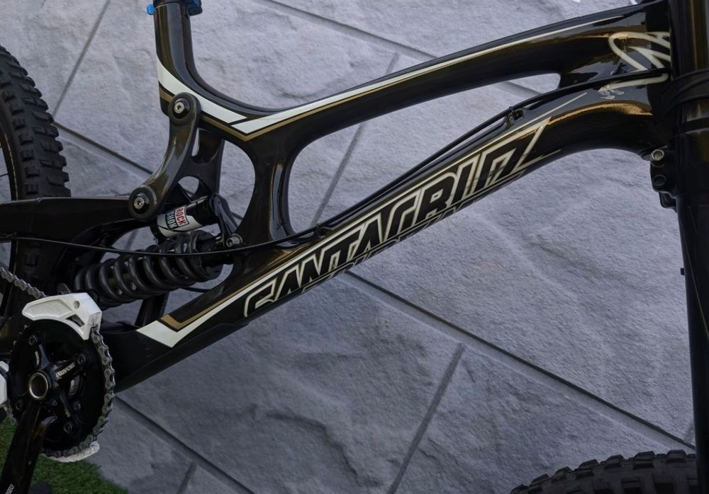 Велосипед Santa Cruz V10 carbon