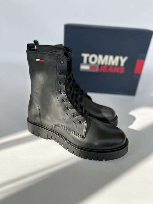 Жіночі черевики Tommi hilfiger