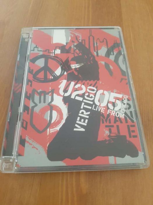 U2 vertigo 05 live from Chicago