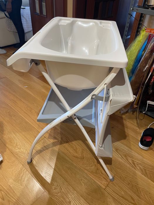 Banheira para bebe com trocador