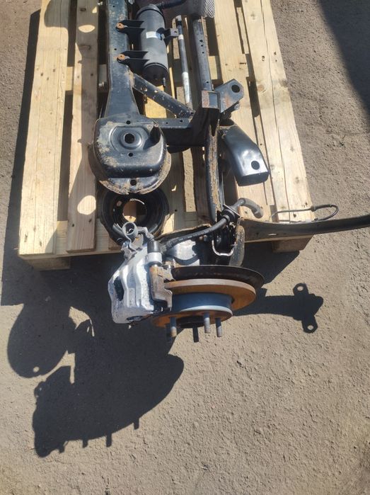 Балка підрамник форд фокус 1 2 3 разборка ford focus 2 3