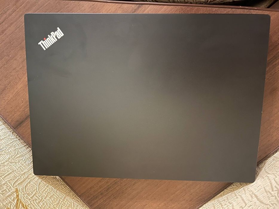 Продам ноутбук Lenovo ThinkPad  e14-i5