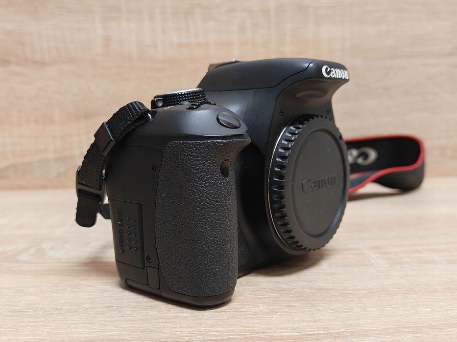 Aparat canon eos 600d lustrzanka cyfrowa do fotografii