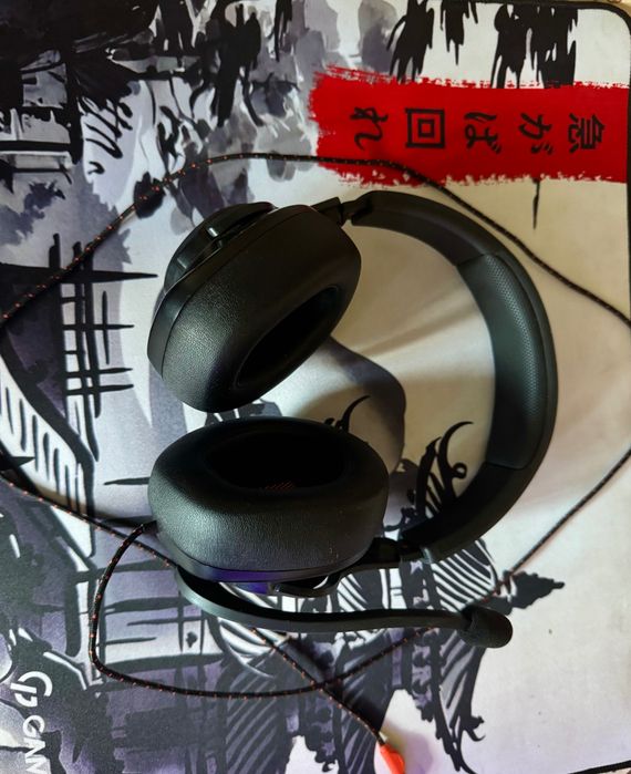 Навушники JBL Quantum 200