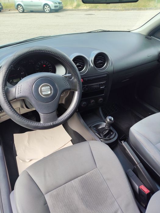 Seat Ibiza 2 Lugares 1.4 TDI — 2004
