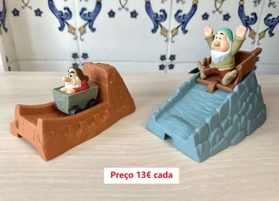 Princesas figuras Branca de neve sete anoes disney bonecos monstros companhia tarzan livro da selva hercules peter pan capitao pequena sereia barcos