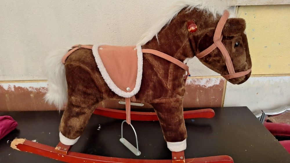 Cavalinho de madeira
