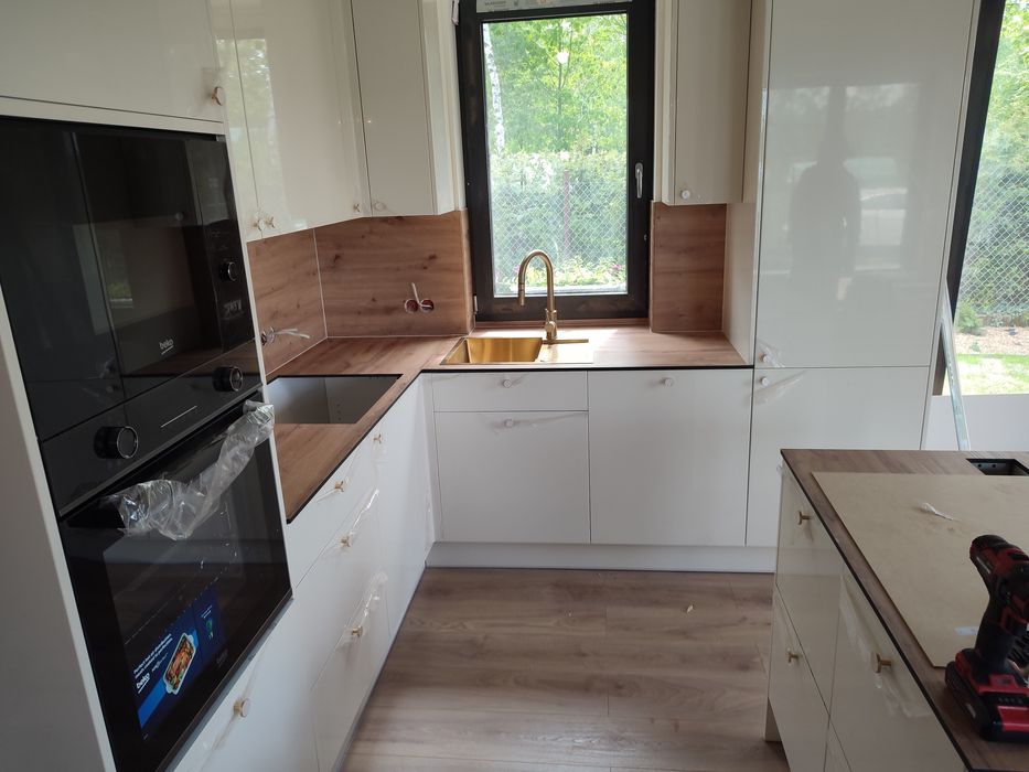 Montaż mebli kuchennych Ikea/Leroy merli/Castorama/Agata Meble