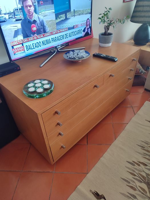 Móvel aparador 5 gavetas