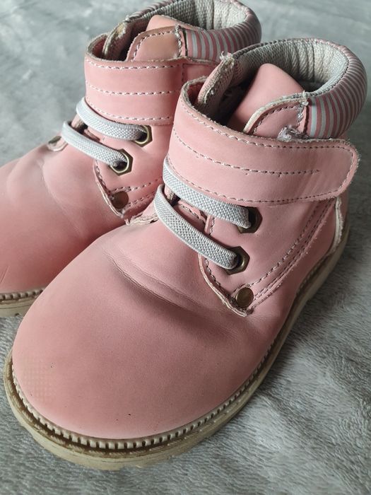 Buty przejściowe wiosenno-jesienne trapery pudrowy róż Youngstyle r.24