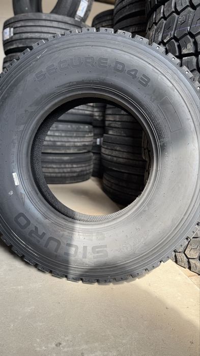 Шини SICURO D43 315/80р22.5(156/150K 20PR)