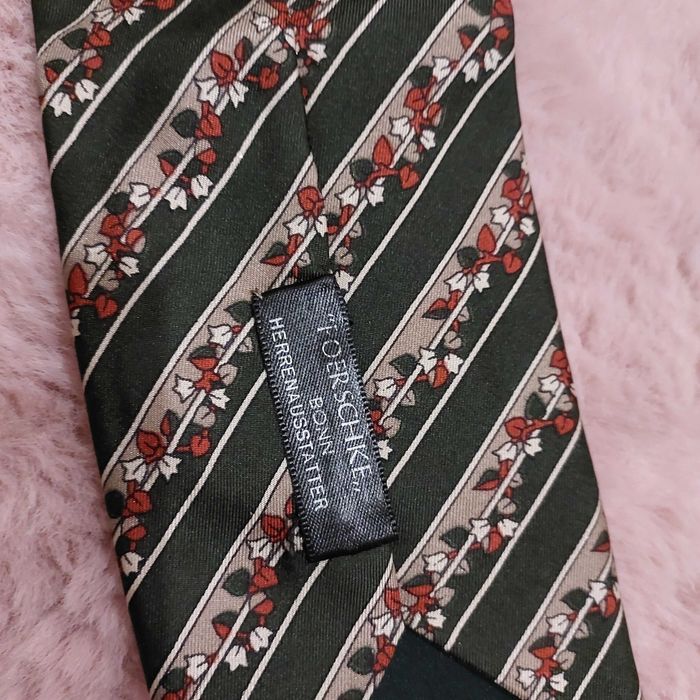 Jedwabny krawat silk