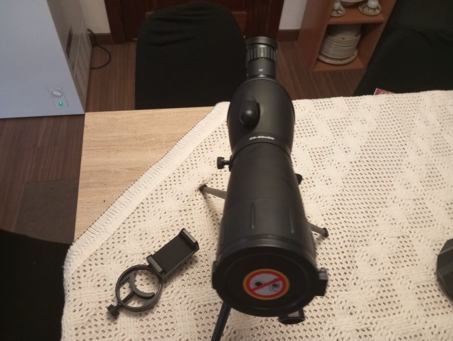 Telescópio terrestre