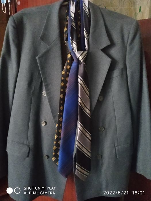 Костюм мужской класика