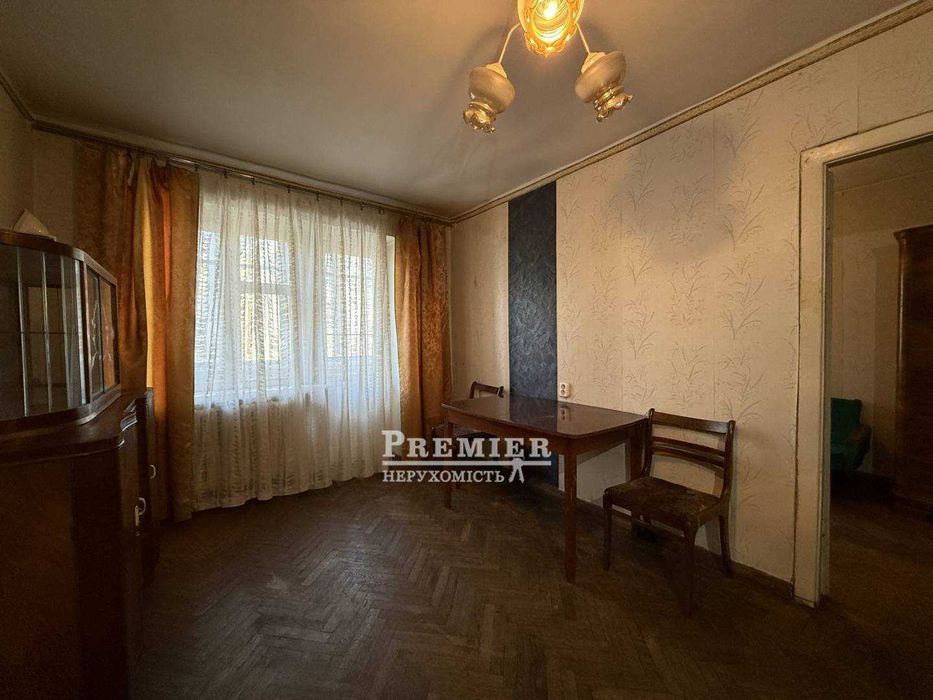 2 комнатная квартира в центре города/ Среднефонтанская