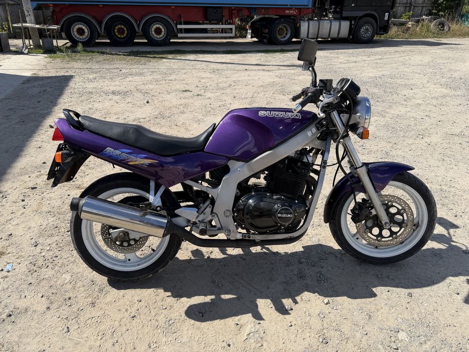 Suzuki gs500e